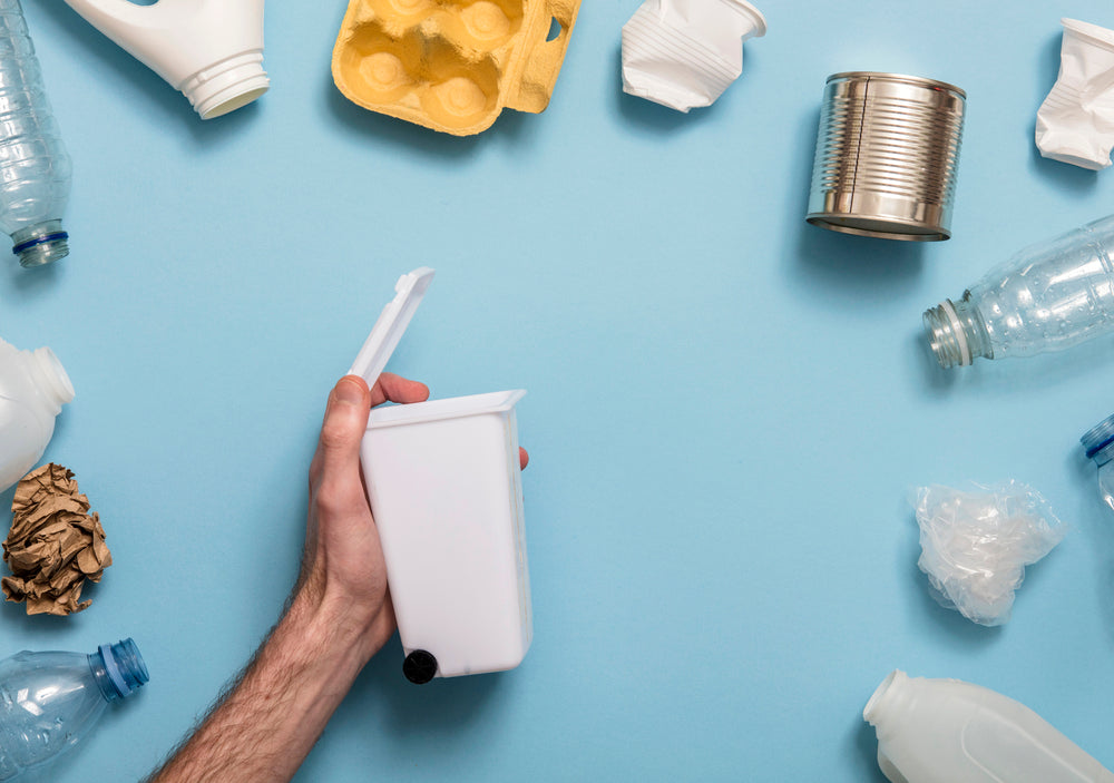 Differences Between Biodegradable and Compostable Plastics