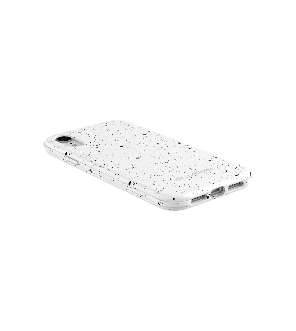 100% compostable phone case. Designed to protect your phone and our planet, without compromising its look, mellow is the ultimate example of how functionality and style can converge in the most sustainable way.